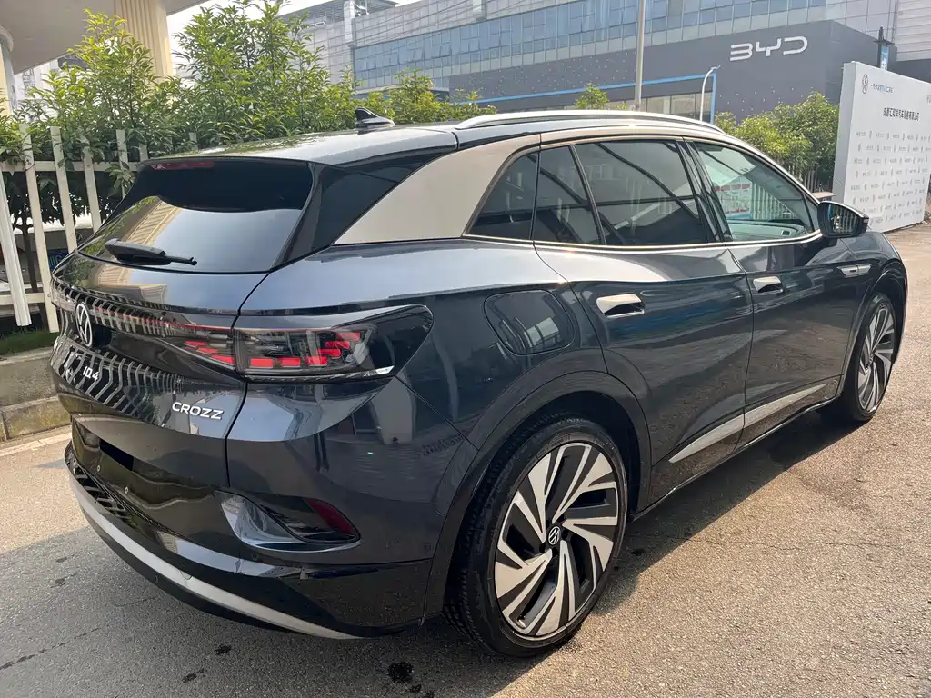 VOLKSWAGEN ID.4 CROZZ