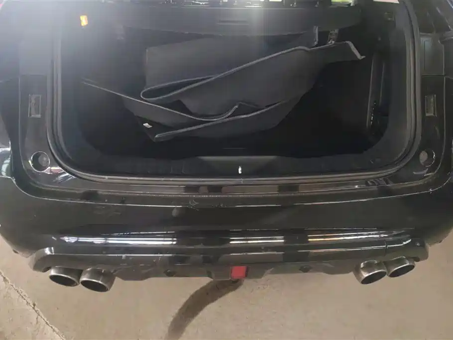 WEI PAI WEI BRAND VV7