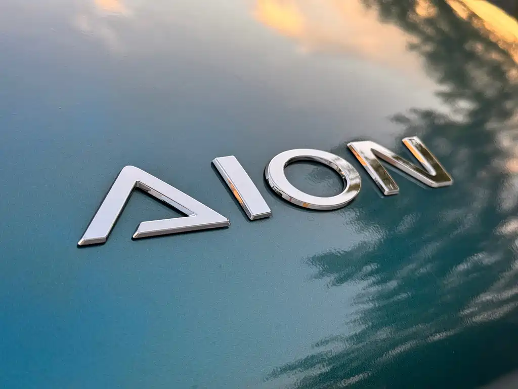 Aion AION UT — миниатюра 5