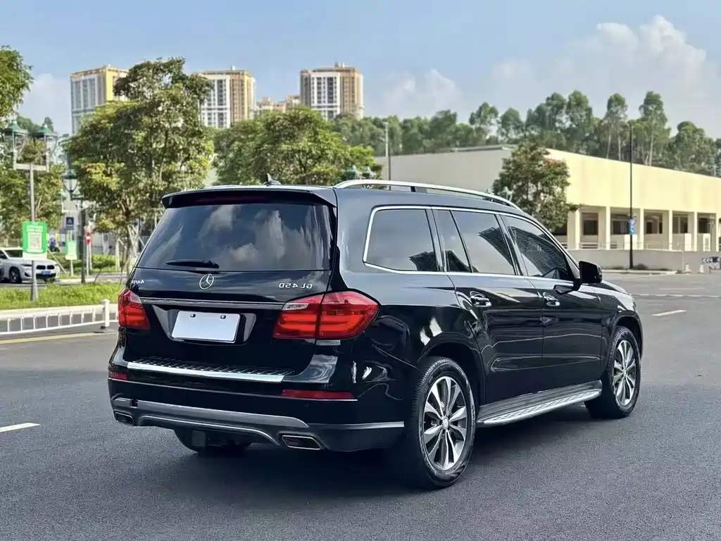 Mercedes-Benz GLS — миниатюра 7