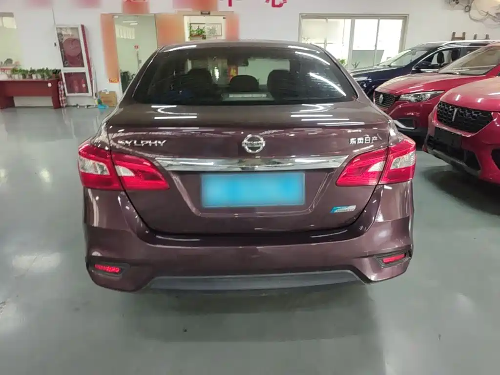 Nissan Sylphy — миниатюра 6