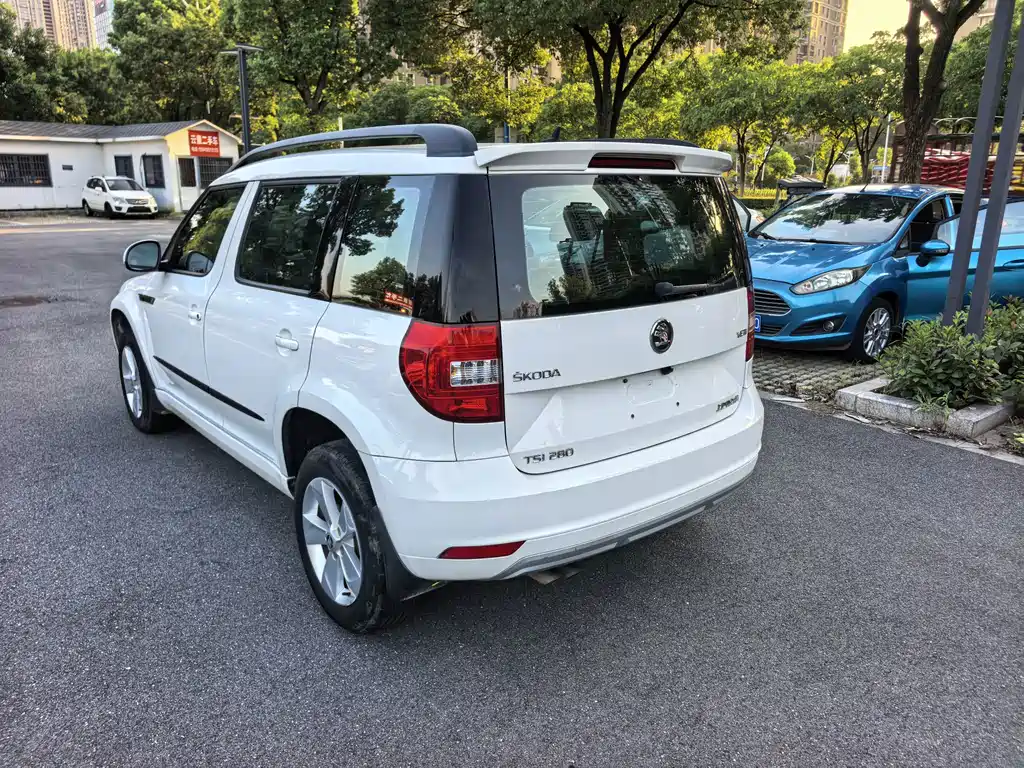 Skoda Yeti — миниатюра 6