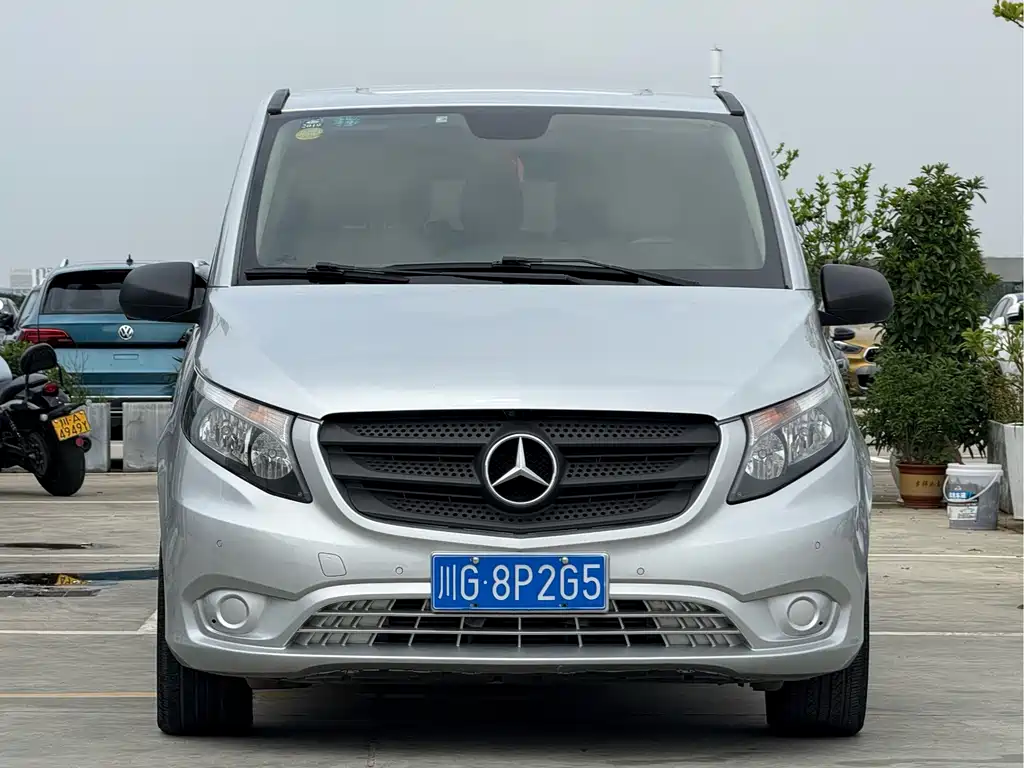 Mercedes-Benz Vito — миниатюра 2