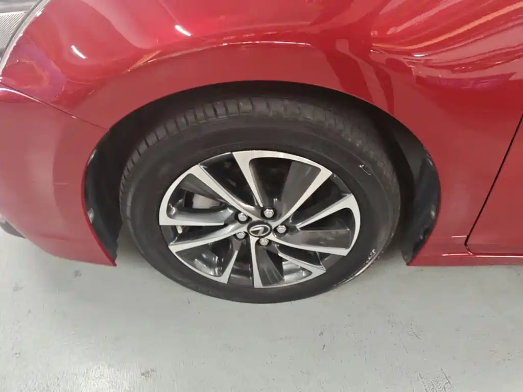 Lexus CT — миниатюра 23