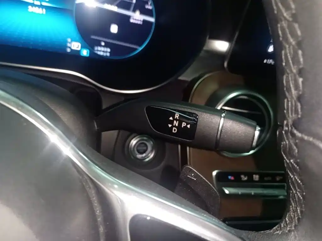 Mercedes-Benz GLC — миниатюра 14