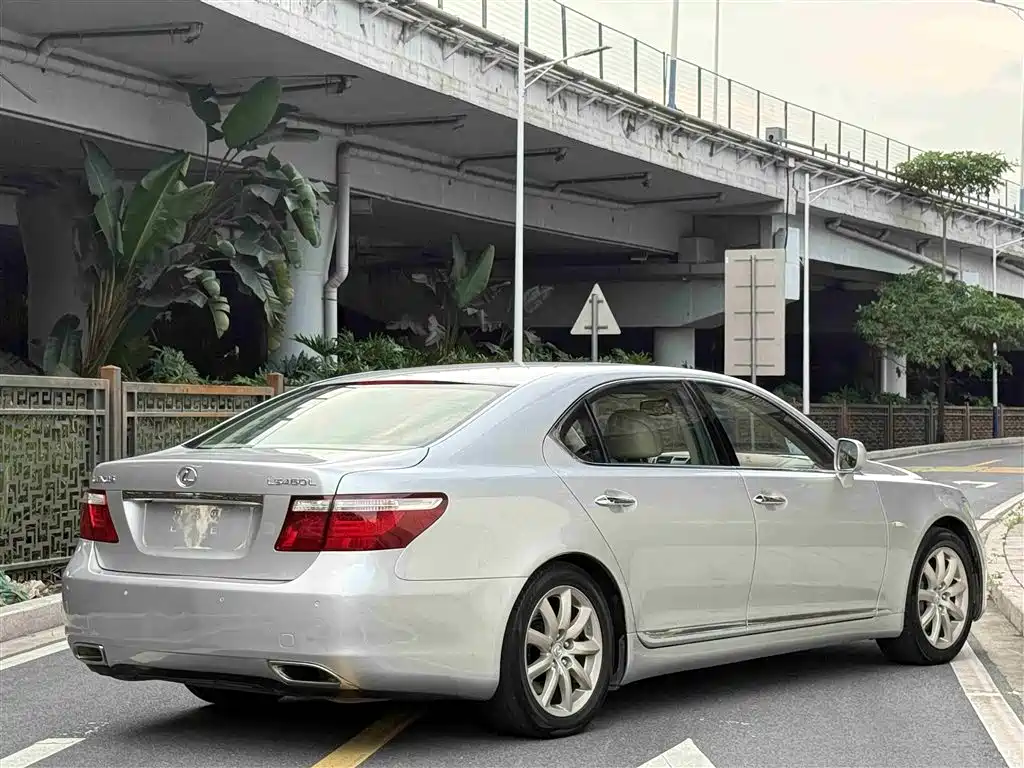Lexus LS — фотографии объявления, Фото 27