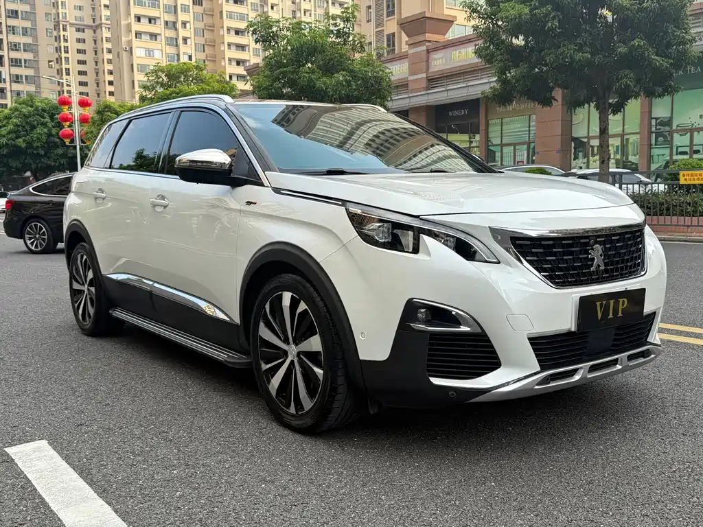 Peugeot 5008 — миниатюра 3