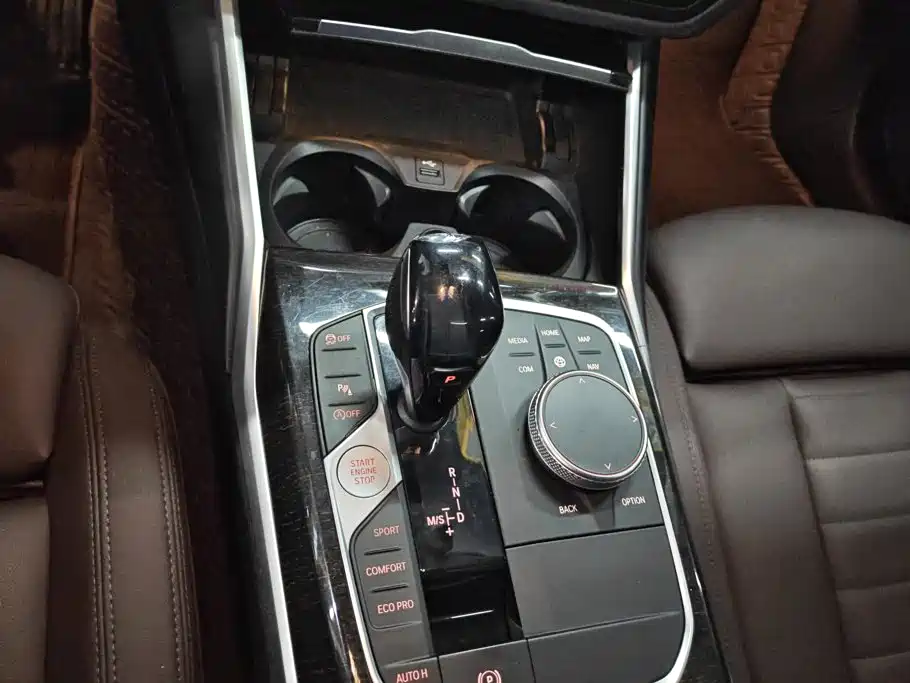 BMW 3 Series — миниатюра 16