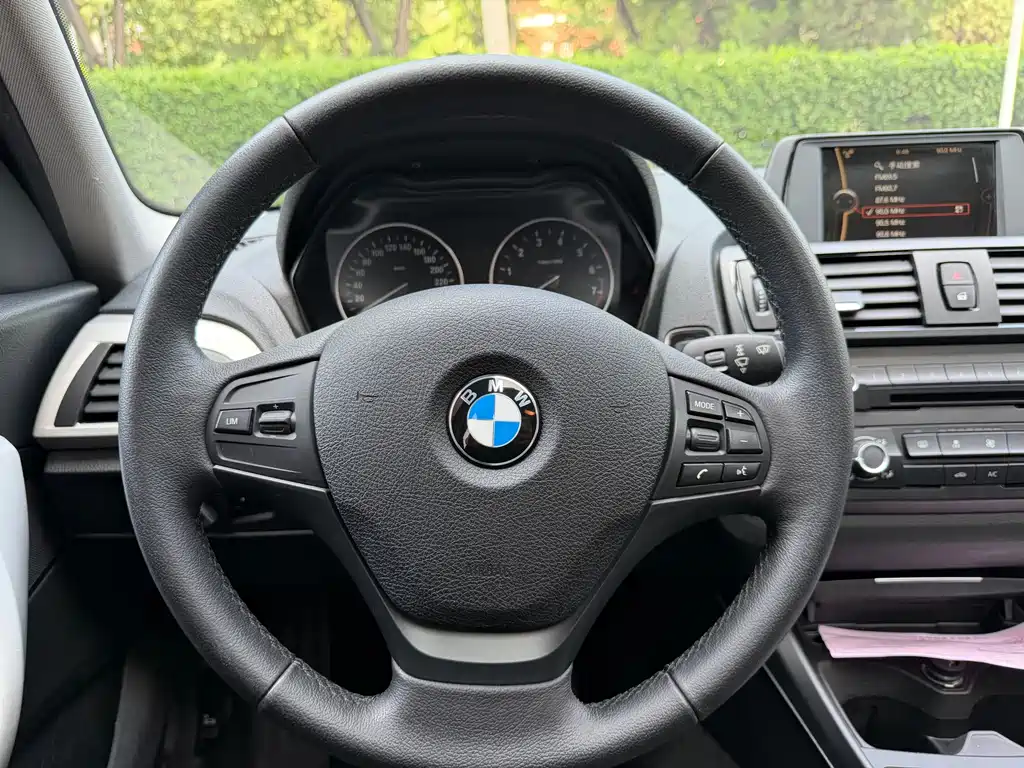 BMW 1 Series 1 2013 116i Lead