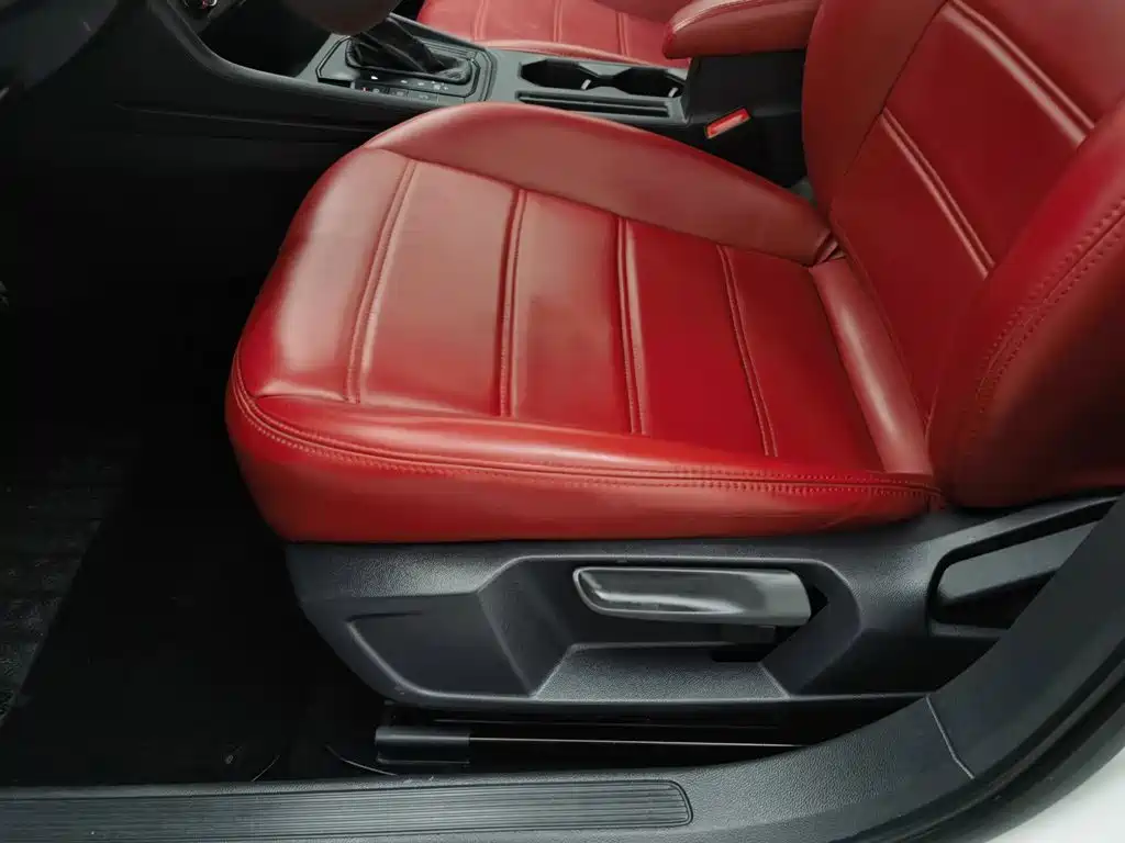 Volkswagen Lavida — миниатюра 20