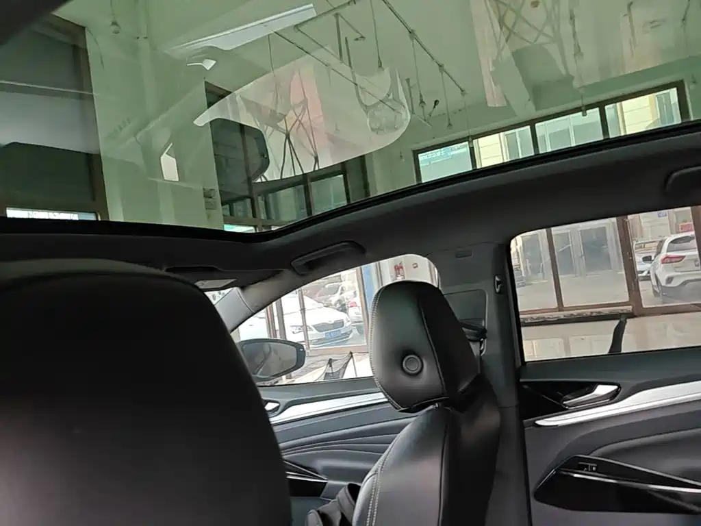 Volkswagen ID.4 Crozz — миниатюра 18