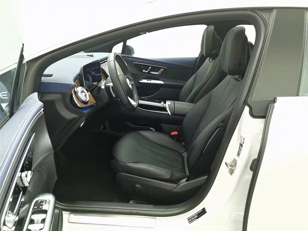 Mercedes-Benz EQE 2022 350
