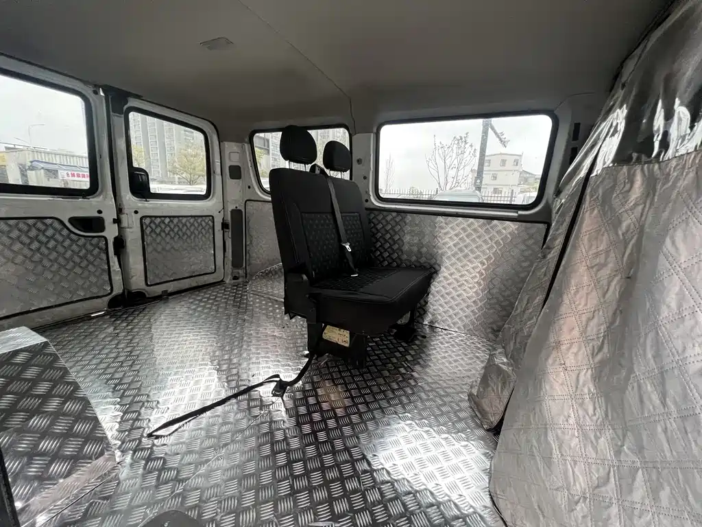 SAIC MAXUS XINTU V80