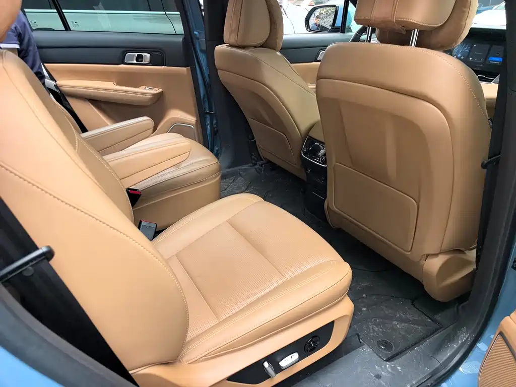 Li Auto Li ONE — миниатюра 4