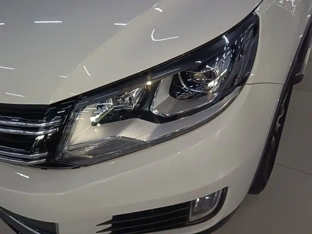 Volkswagen Tiguan — миниатюра 18