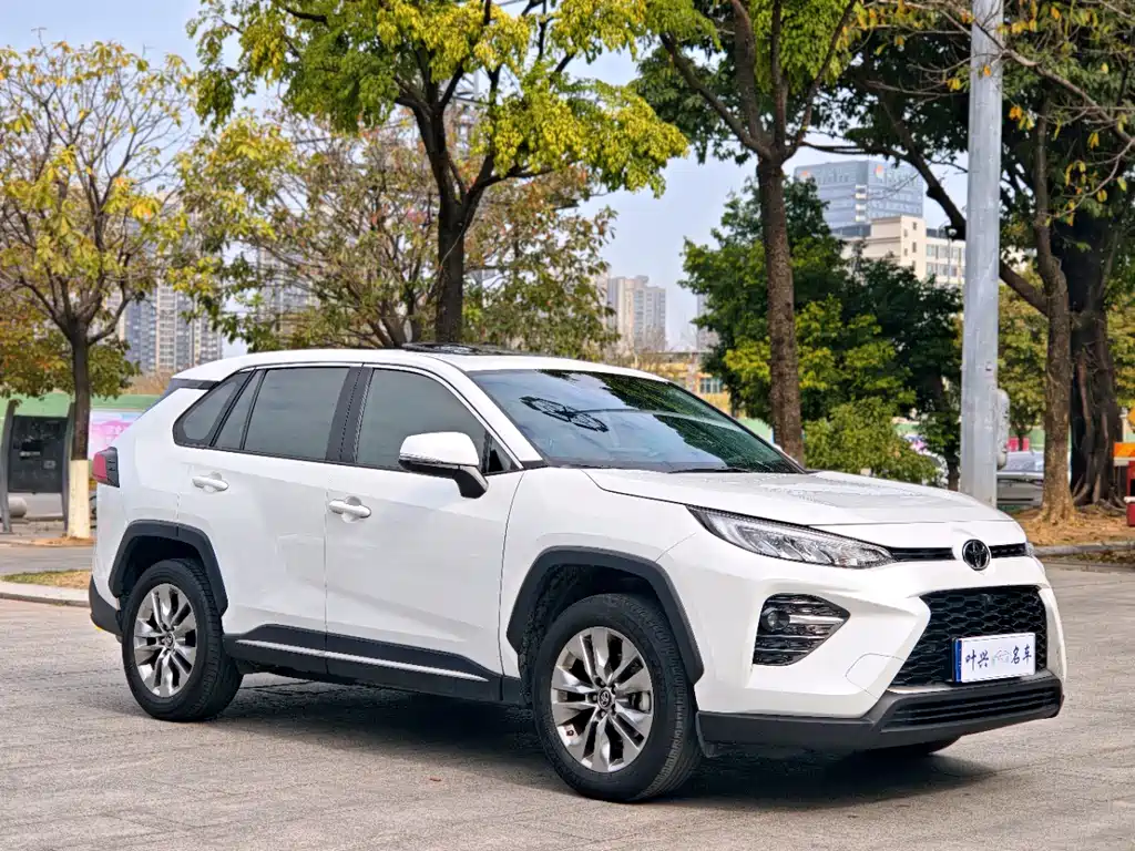 Toyota Wildlander 2022 2.0L CVT Luxury PLUS