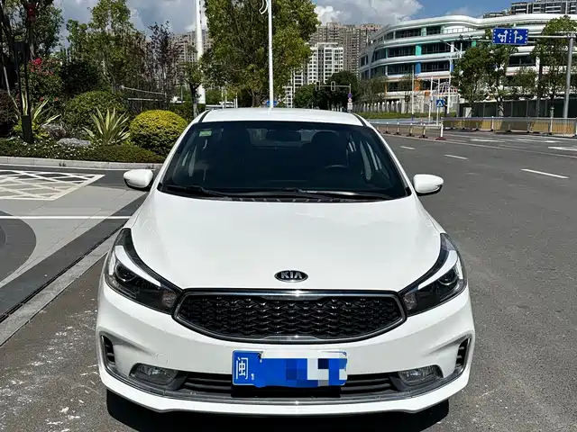 KIA  K3 2018