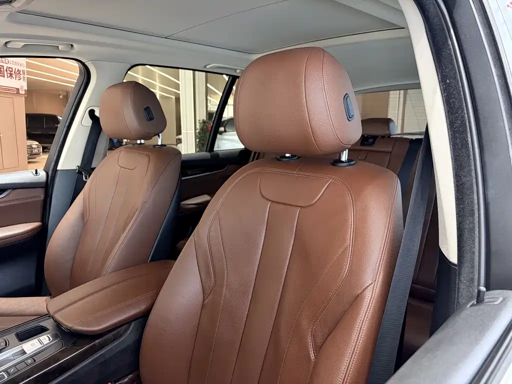 BMW X5 2015 xDrive28i