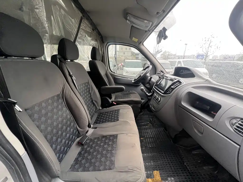 SAIC MAXUS XINTU V80