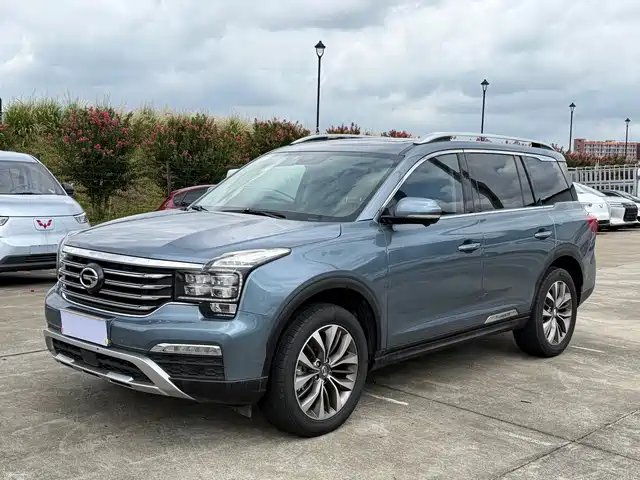 2017 GAC Trumpchi GS8