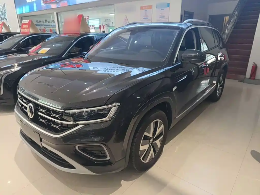 Volkswagen Tayron 2024 330TSI Luxury Plus
