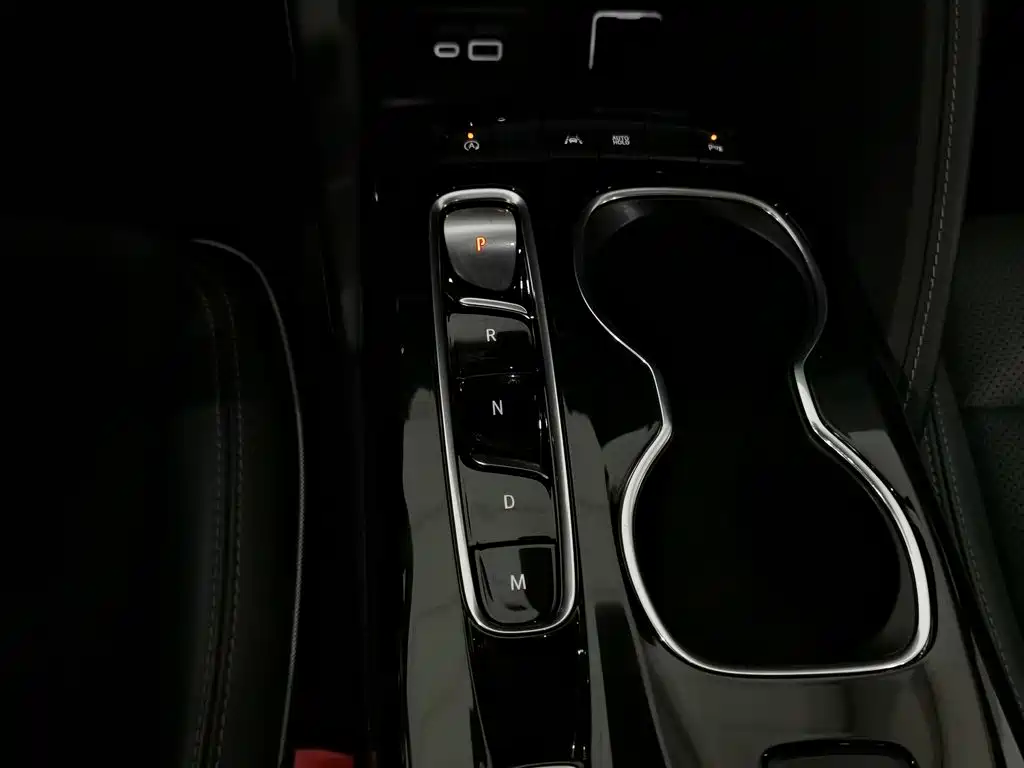 Buick Envision S — миниатюра 13