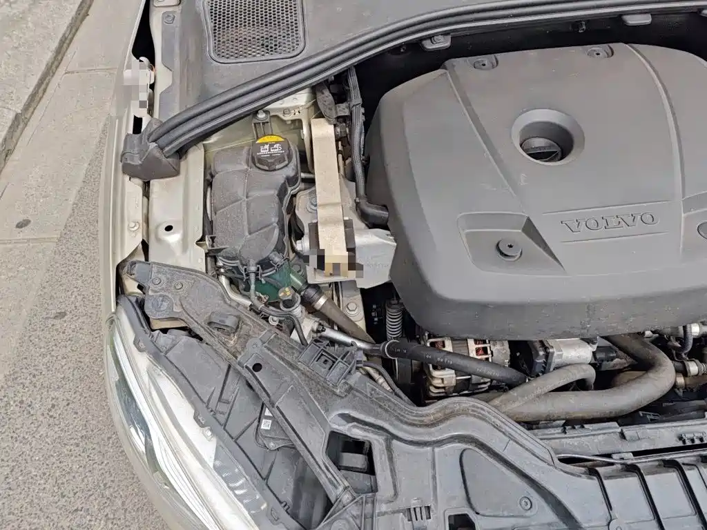 Volvo S60 — миниатюра 19