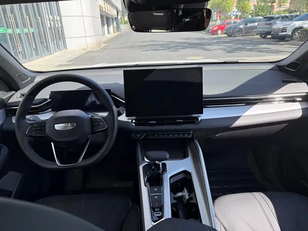 GEELY AUTOMOBILE XINGRUI