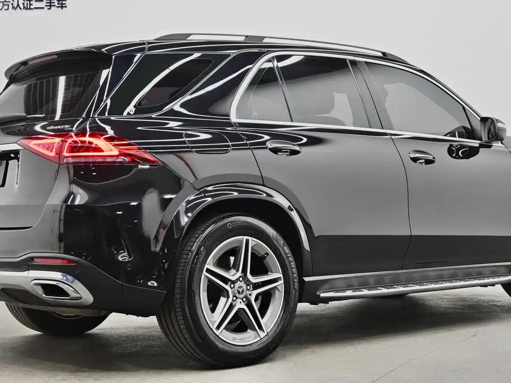 Mercedes-Benz GLE (Import) — миниатюра 34
