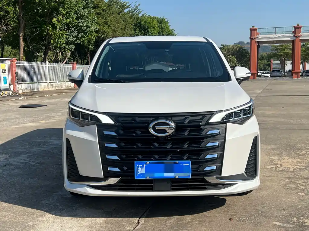 GAC TRUMPCHI M6