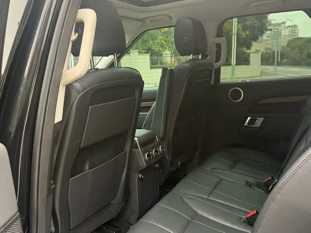 Land Rover Discovery 2019 3.0 SC V6 HSE