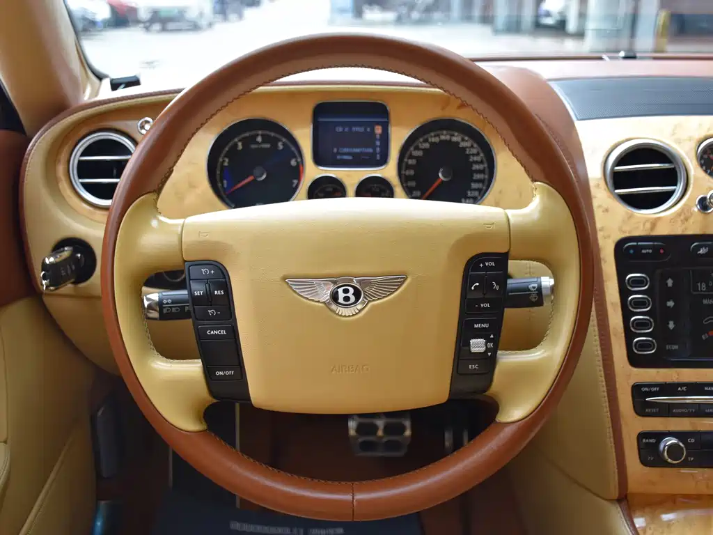 Bentley Flying Spur 2005 6.0T
