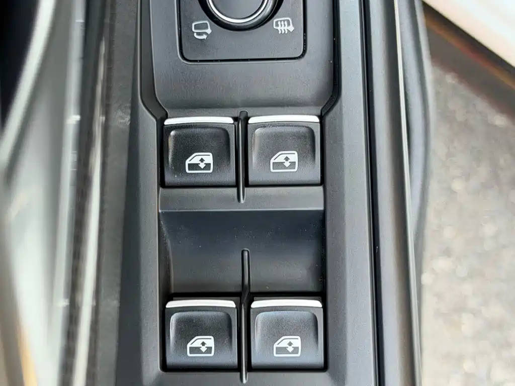 Volkswagen Golf — миниатюра 12