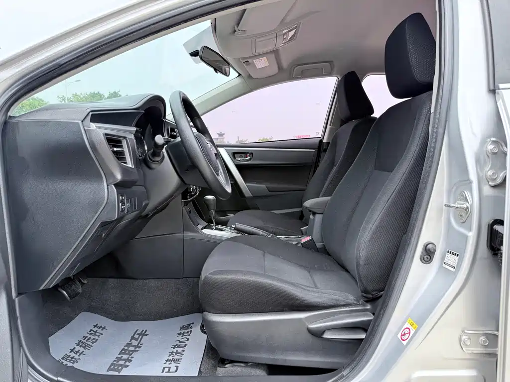Toyota Corolla — миниатюра 8