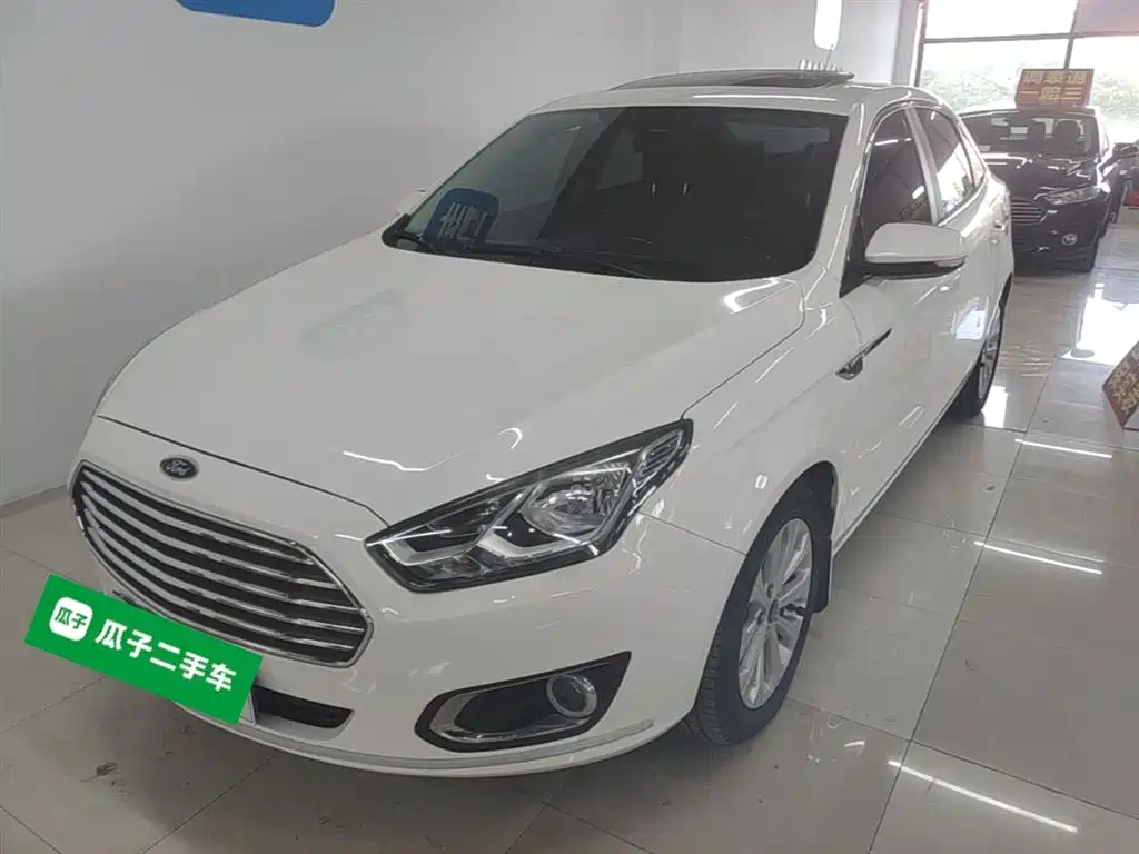 Ford Escort 2016