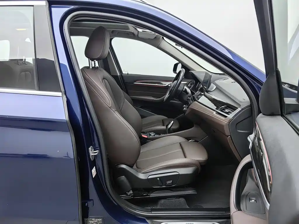 BMW X1 — миниатюра 23