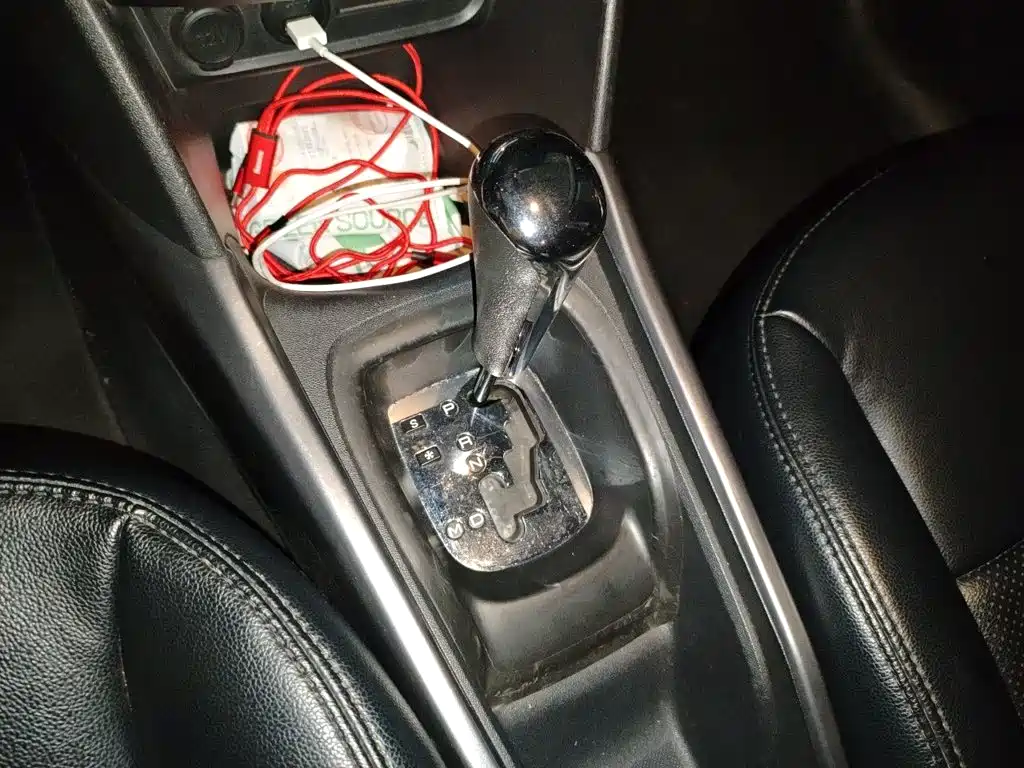 Peugeot 2008 — миниатюра 10