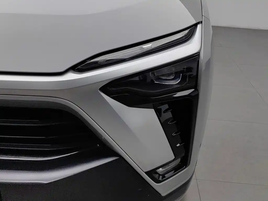 NIO ES8 — миниатюра 7