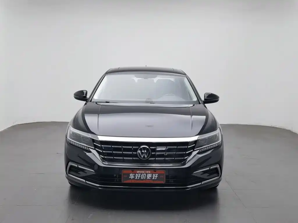 Volkswagen Passat PHEV — миниатюра 3
