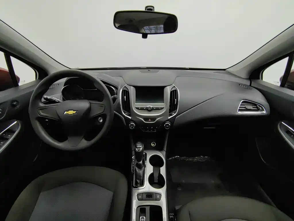 Chevrolet Cruze — миниатюра 5
