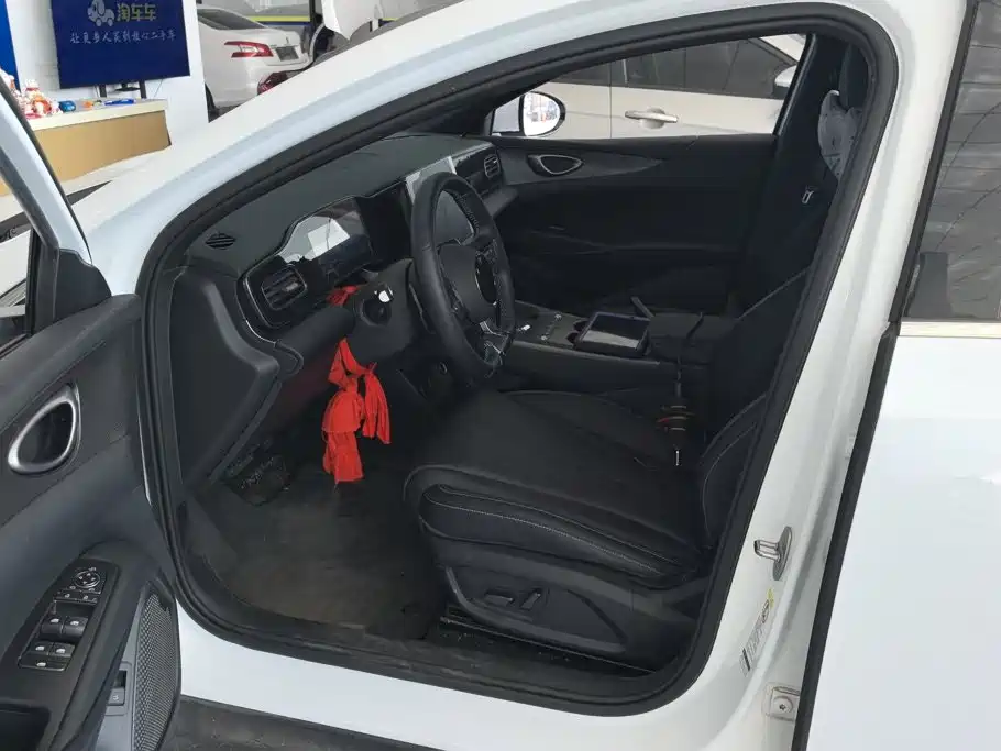 BYD Seal 06 — миниатюра 9
