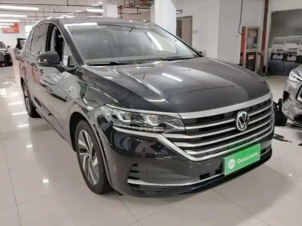 Volkswagen Viloran 2022 380TSI