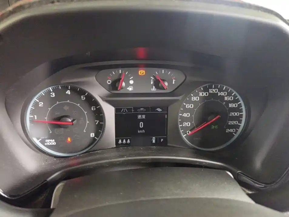 Chevrolet Equinox — миниатюра 14