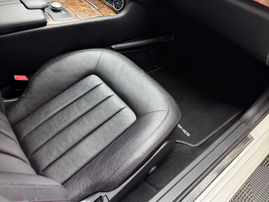 Mercedes-Benz CLS — миниатюра 16