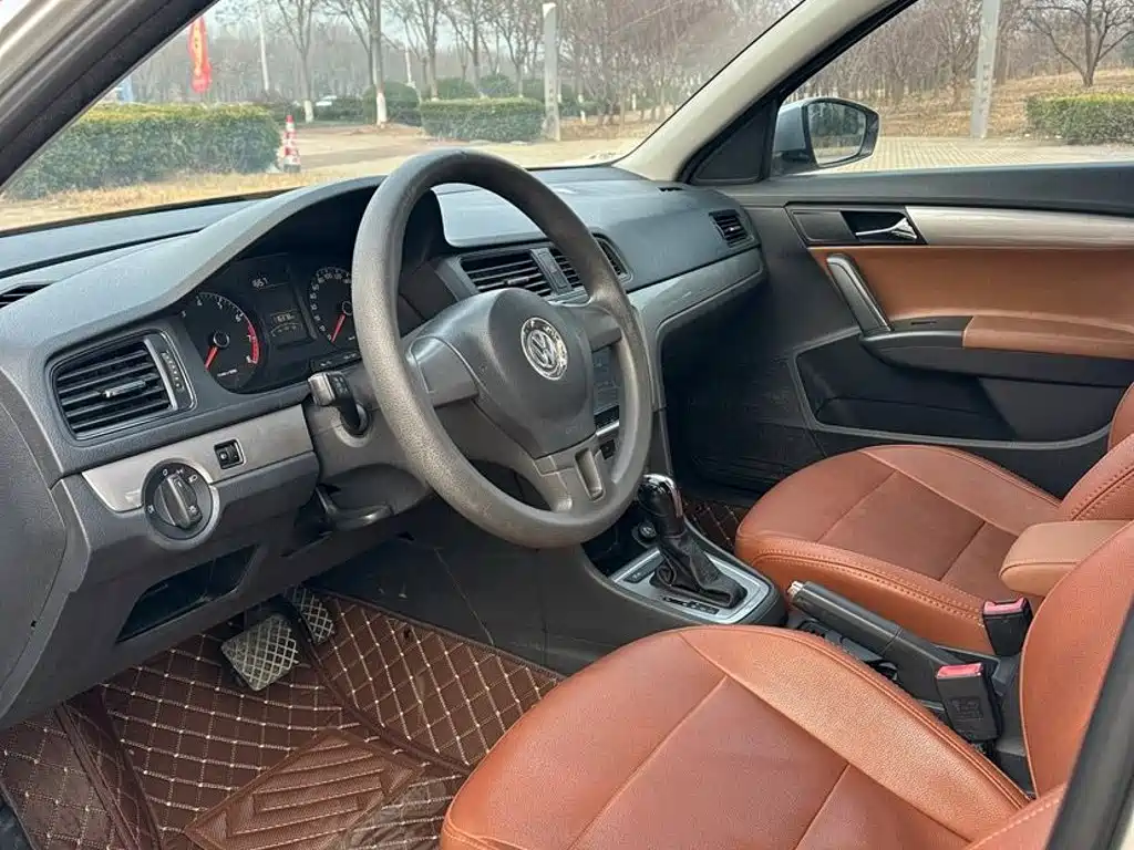Volkswagen Lavida — миниатюра 8
