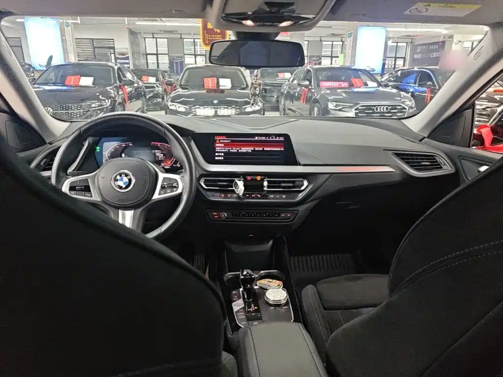 BMW 2 Series 2021 — фото 9