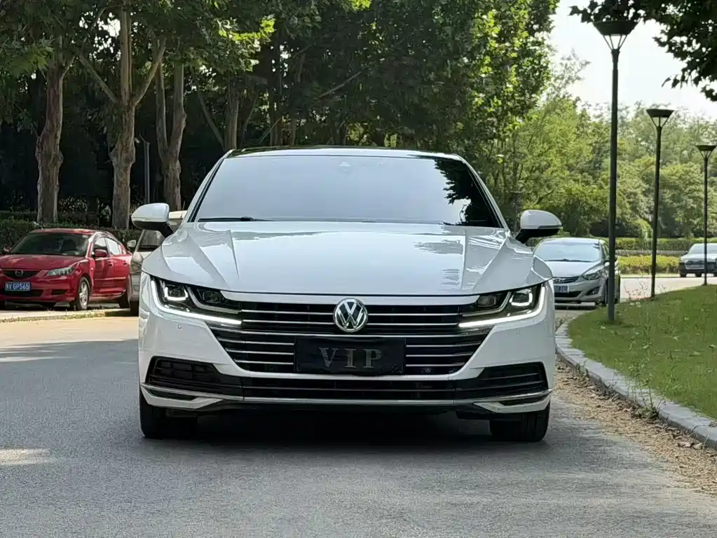 Volkswagen FAW - Passat CC CC 2019 330TSI VI