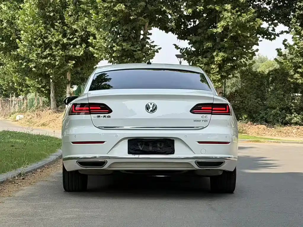 Volkswagen FAW - Passat CC CC 2019 330TSI VI