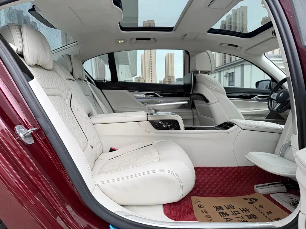 BMW 7 Series 7 2019 740Li xDrive Executive M Sport