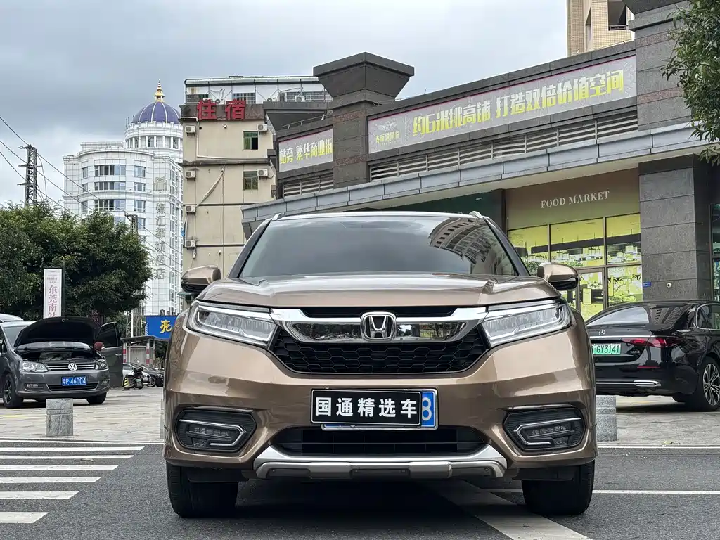Honda Avancier — миниатюра 2